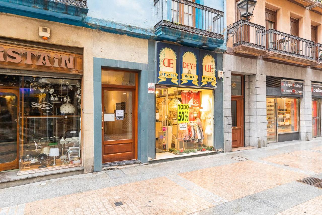 Beautiful Old Town By Next Stop Bilbao Buitenkant foto